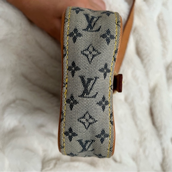 SOLD - Picture 4 of 14